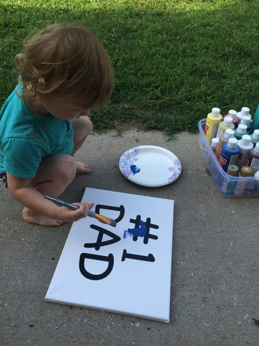 DIY Father's Day Gift canvas painting. Get creative with your family #followyourart #gymboree #sponsored