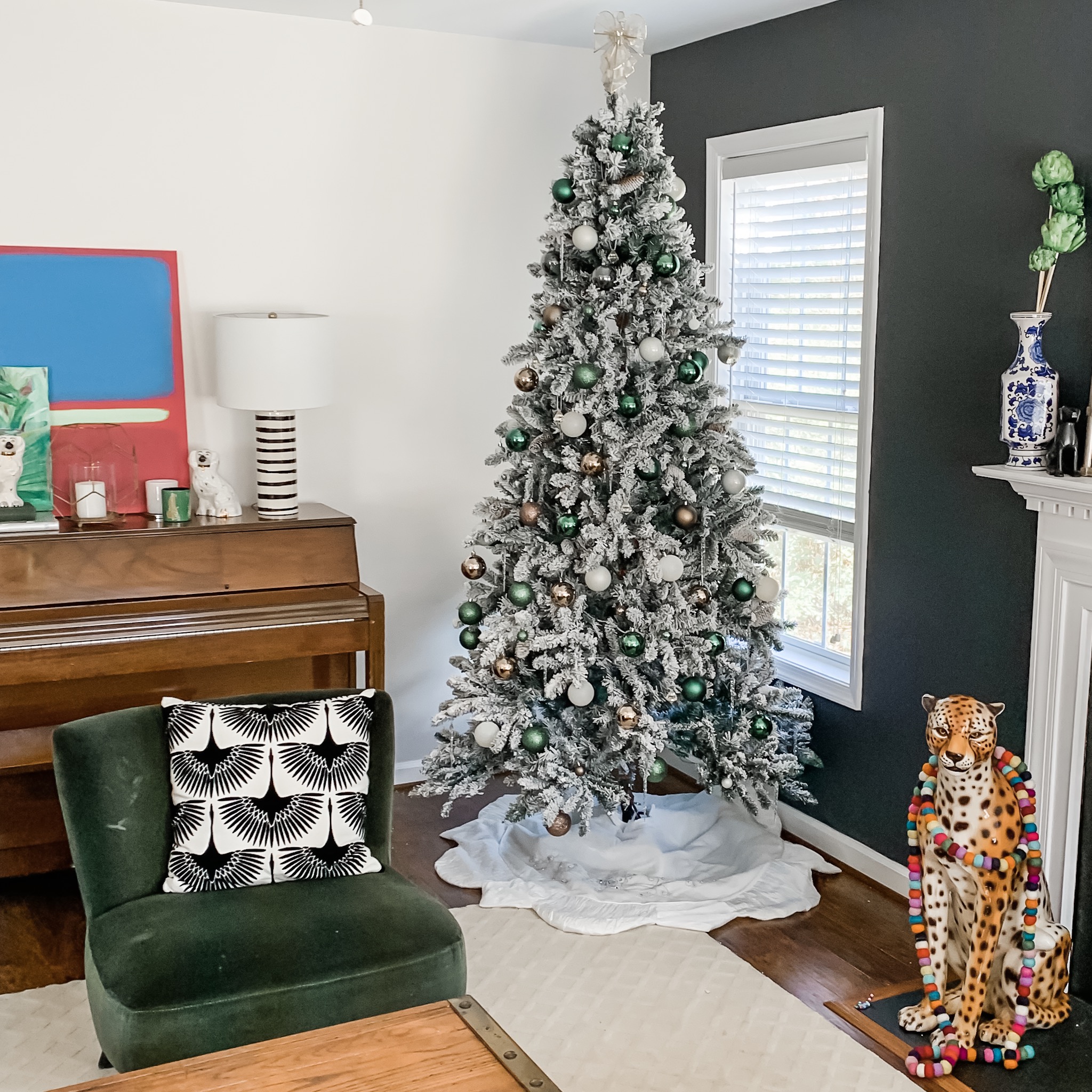 The Prettiest Emerald Green and White Christmas Tree Decor