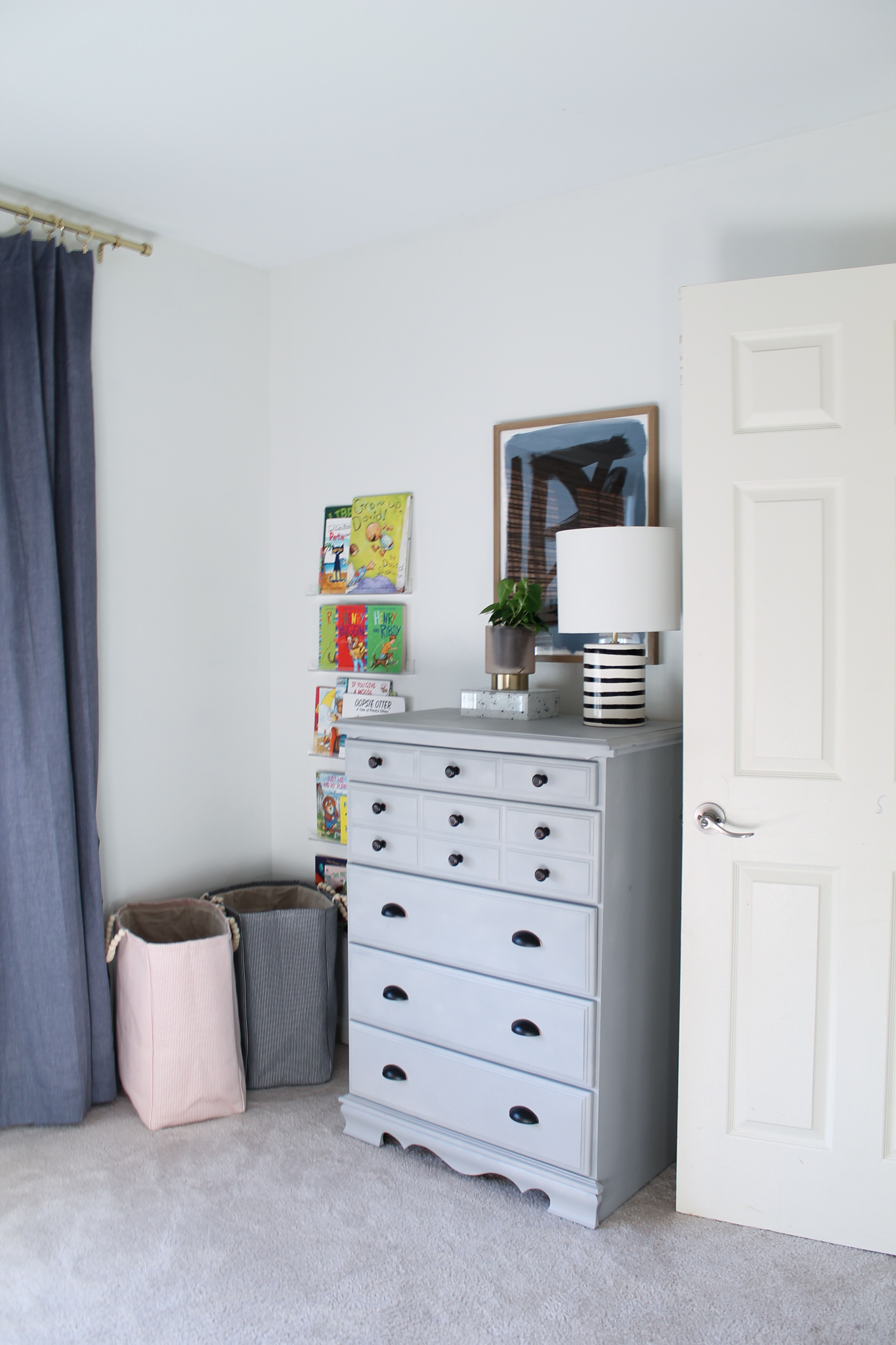 Pink & Blue Children's Bedroom + Wall Mural + Clear Acrylic Bookshelves