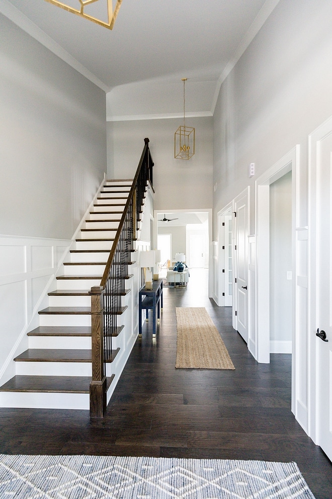 SW Light French Gray Entryway