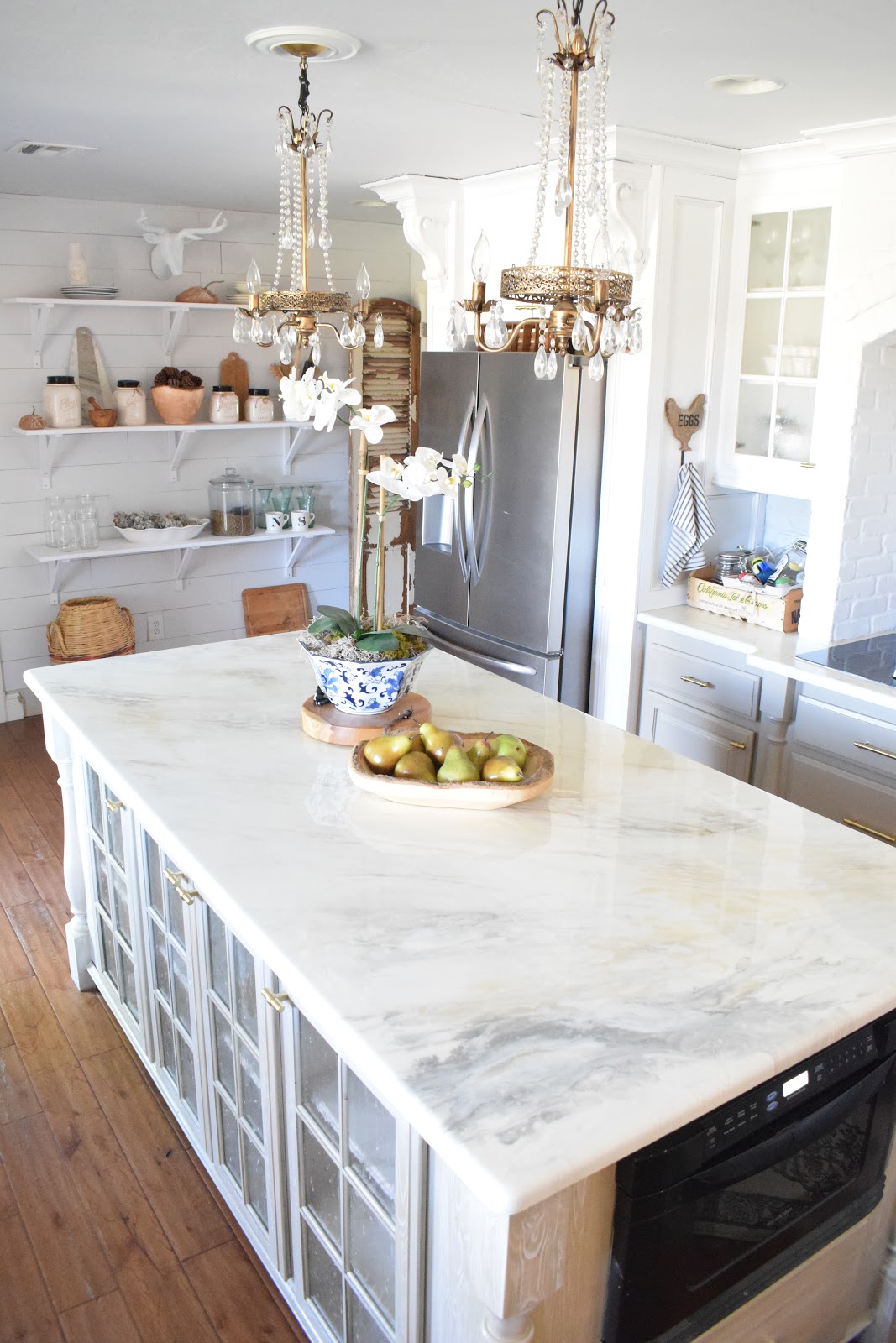 DIY Countertop Paint Kits: 17 DIY Countertops to Update Your Kitchen this Weekend on a Budget