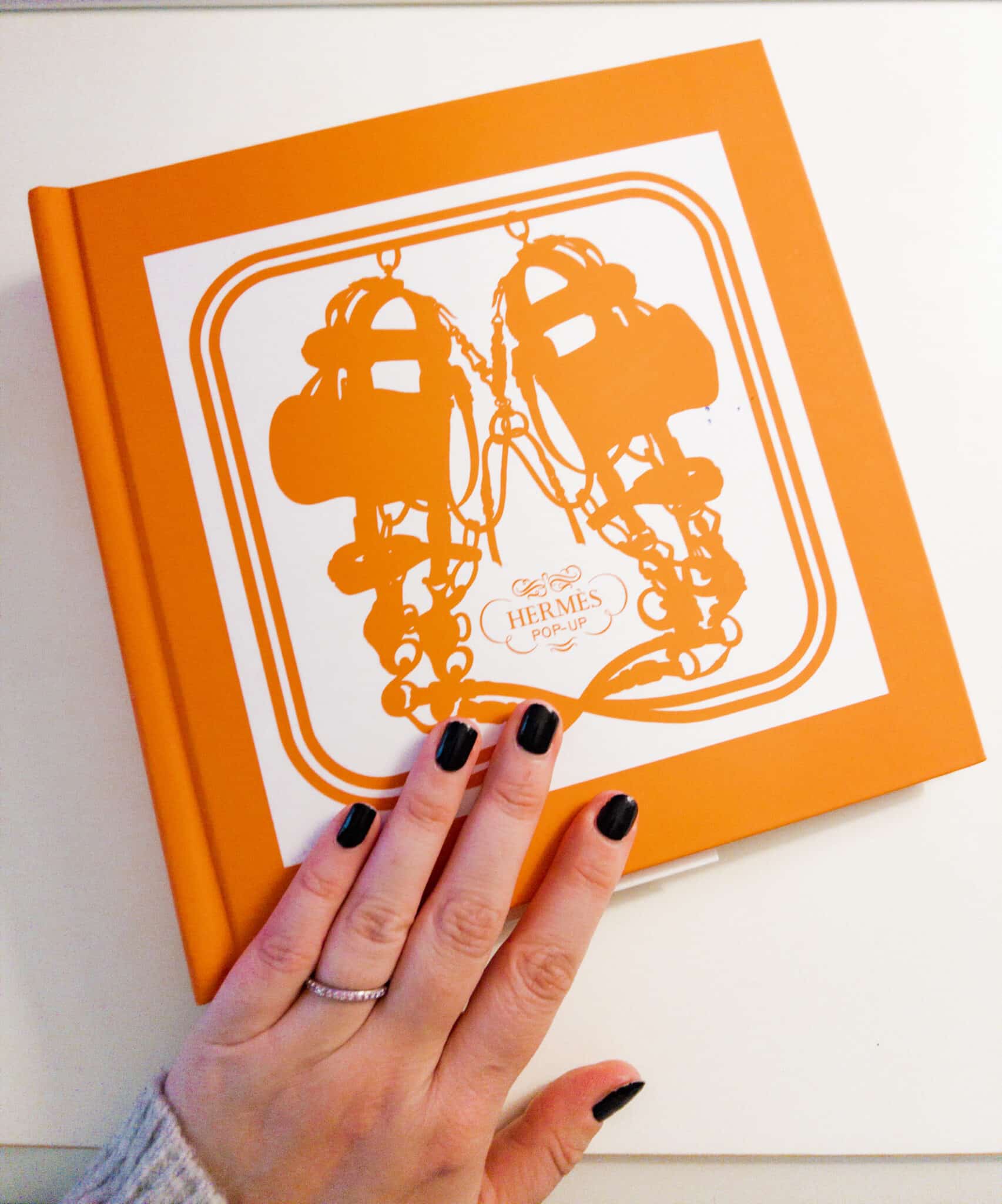 Hermes, Accents, Hermes Popup Book